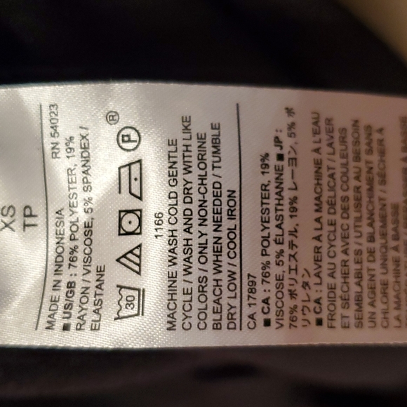 Banana Republic black cardigan - Picture 6 of 6
